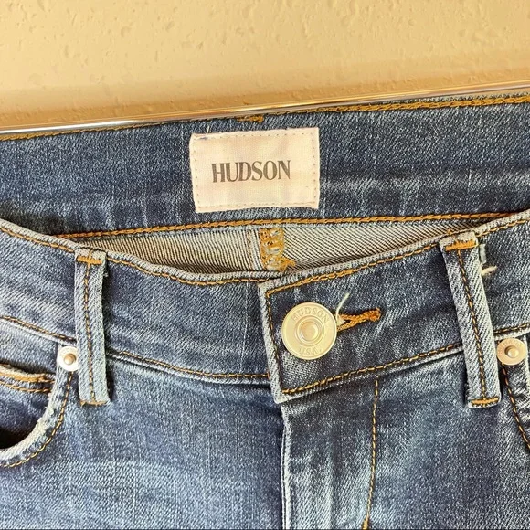 Hudson Viceroy Knee Women’s Dark Blue Denim Bermuda Size 25 NWT